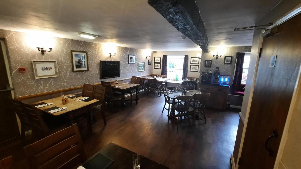 Kings Arms Hotel Hawkshead Exterior foto